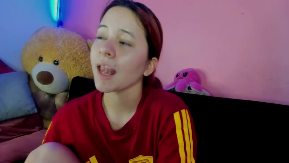 agnes_21 Webcam Chat August 5, 2026