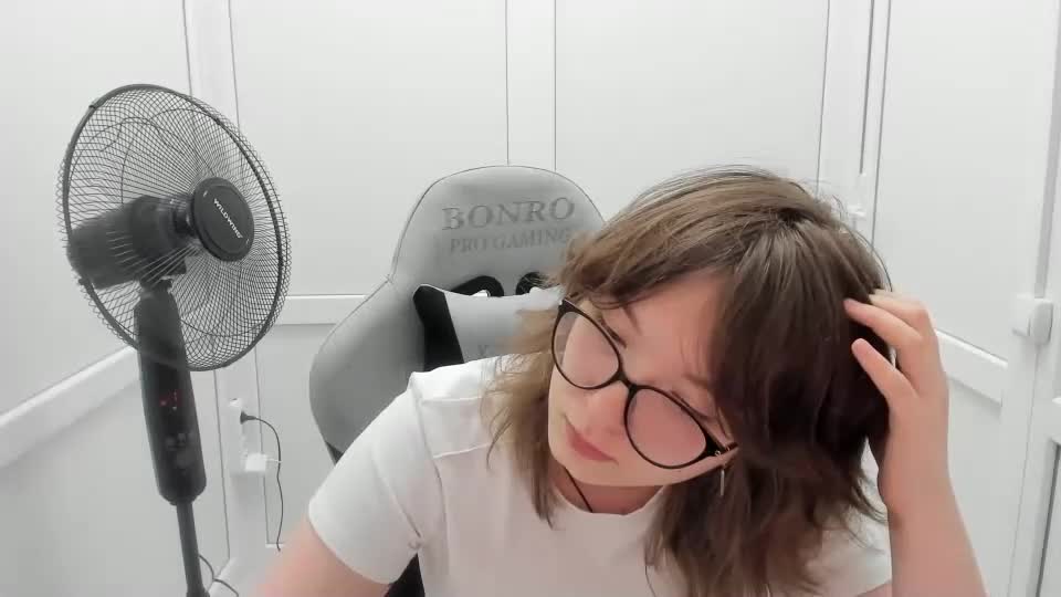 yamihoshii Webcam Chat August 5, 2026