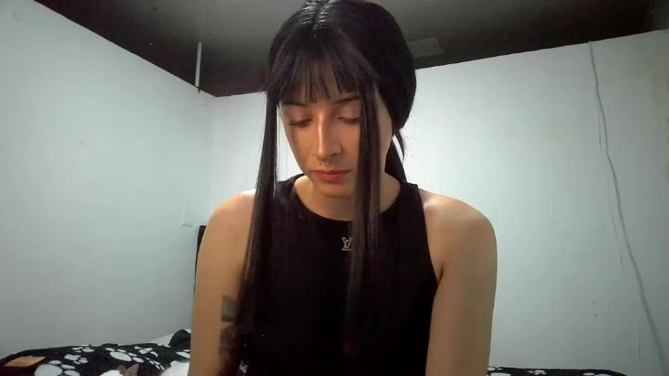 bella_thorne1999 Webcam Chat August 5, 2026