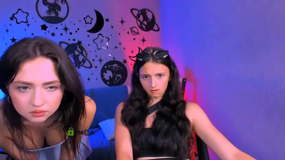 caroline_honeyy Webcam Chat August 5, 2026