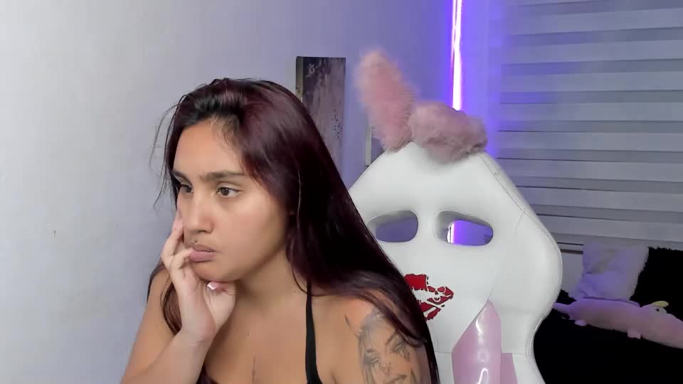 caroline_rodriguez_9 Webcam Chat August 5, 2026