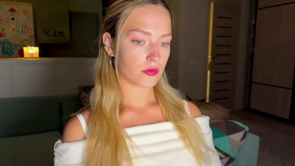 lilybriex Webcam Chat August 5, 2026