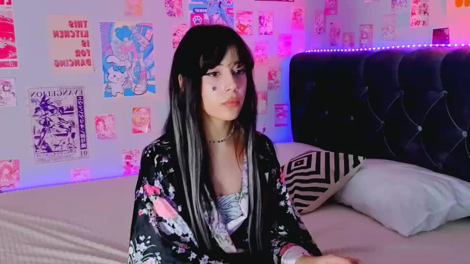 crystall0ve Webcam Chat August 5, 2026