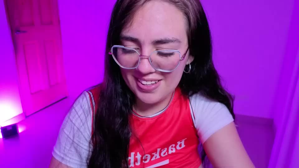 velournyx Webcam Chat August 6, 2026
