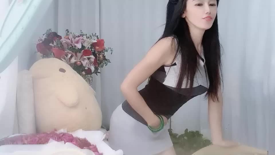 happyflower802318 Webcam Chat August 6, 2026