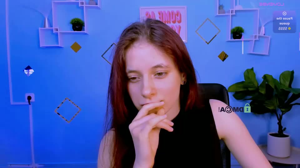 nami_glow Webcam Chat August 6, 2026