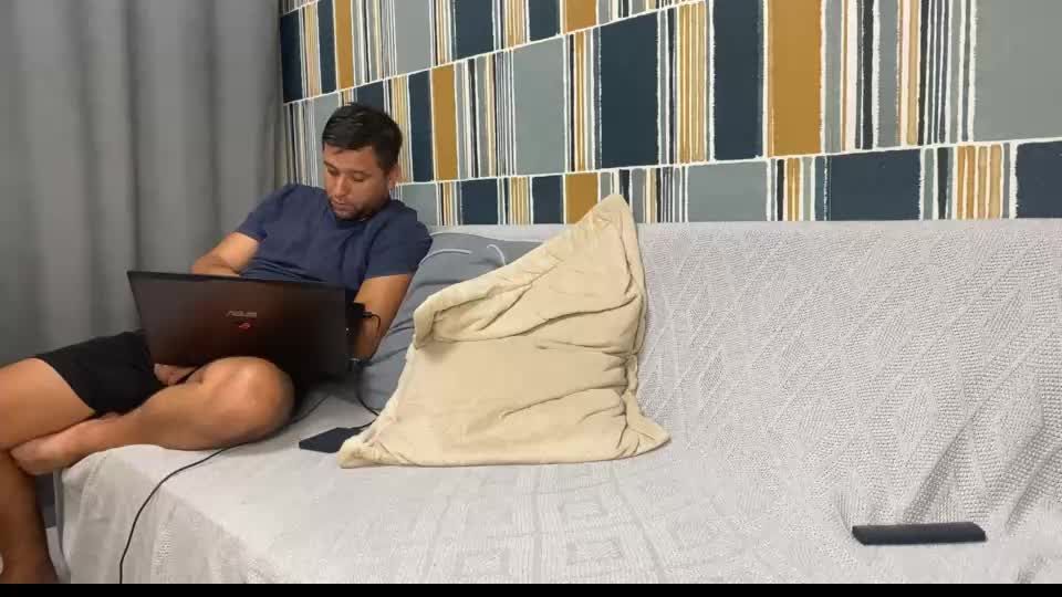 bicycle777 Webcam Chat August 6, 2026