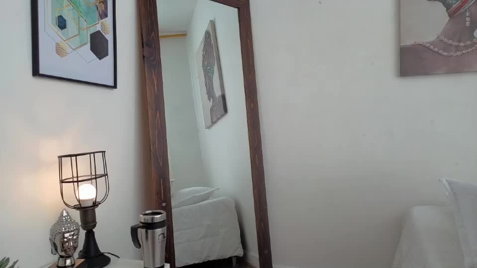 violet__15 Webcam Chat August 6, 2026