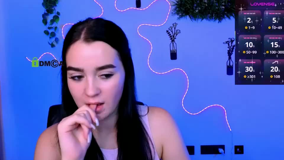 milamiuuu Webcam Chat August 6, 2026
