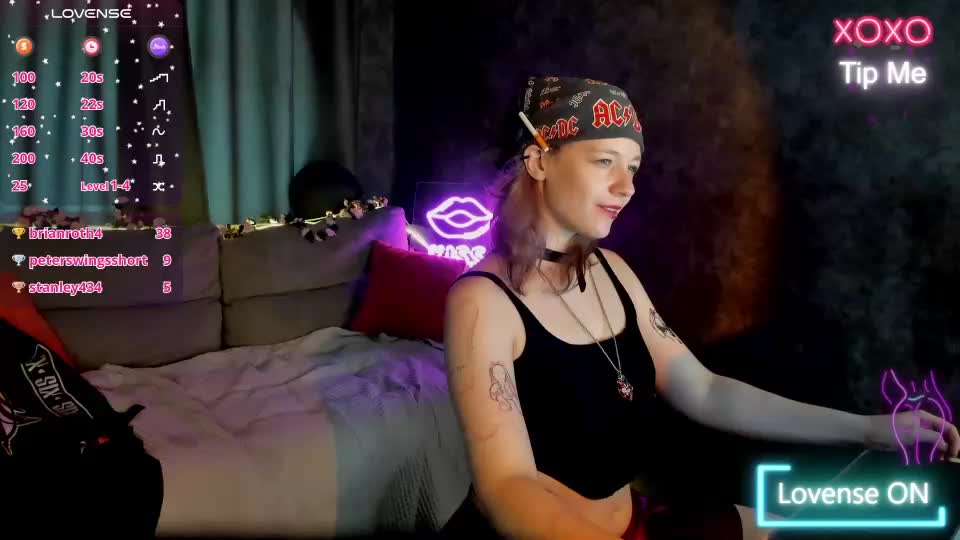 ricki_bloom Webcam Chat August 6, 2026