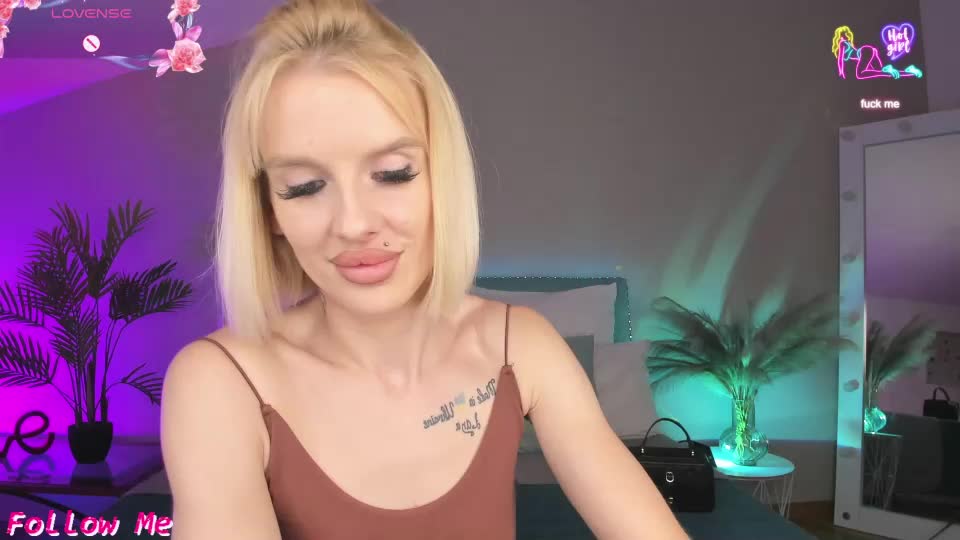 fallen1_angel Webcam Chat August 6, 2026