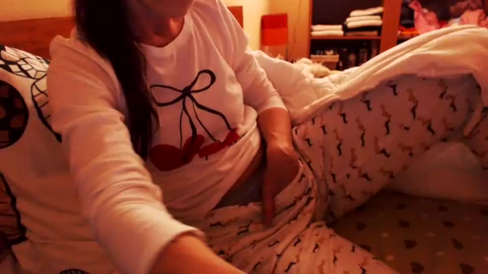 andrasweetie Webcam Chat August 6, 2026