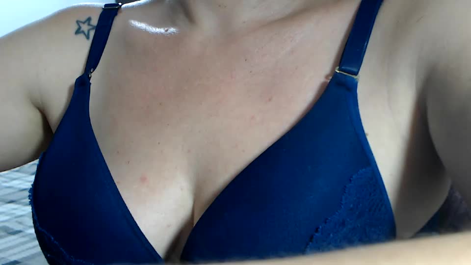 sofi995971 Webcam Chat August 6, 2026