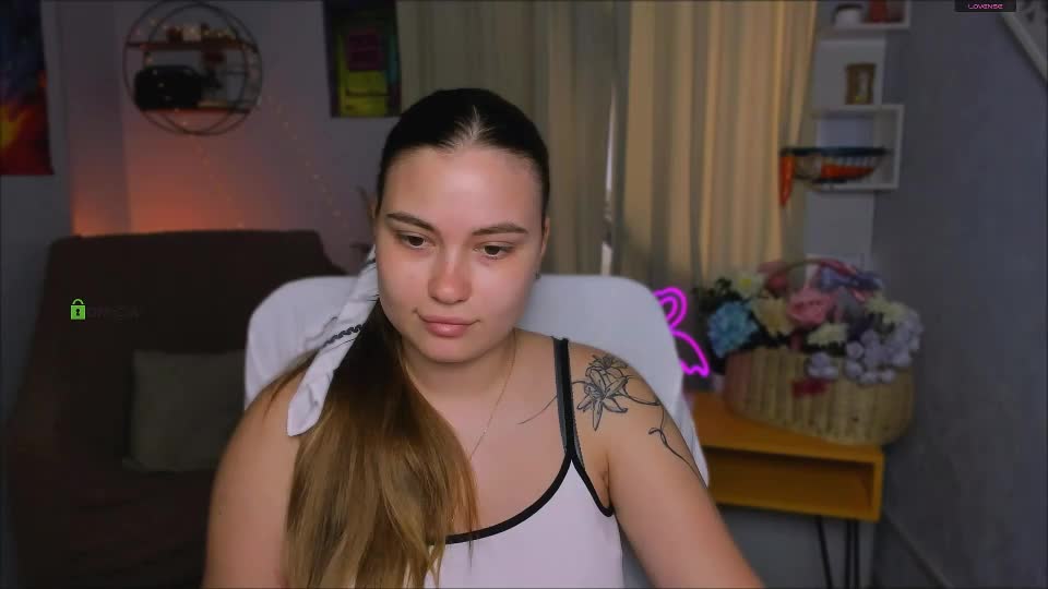 ivy_frost Webcam Chat August 6, 2026