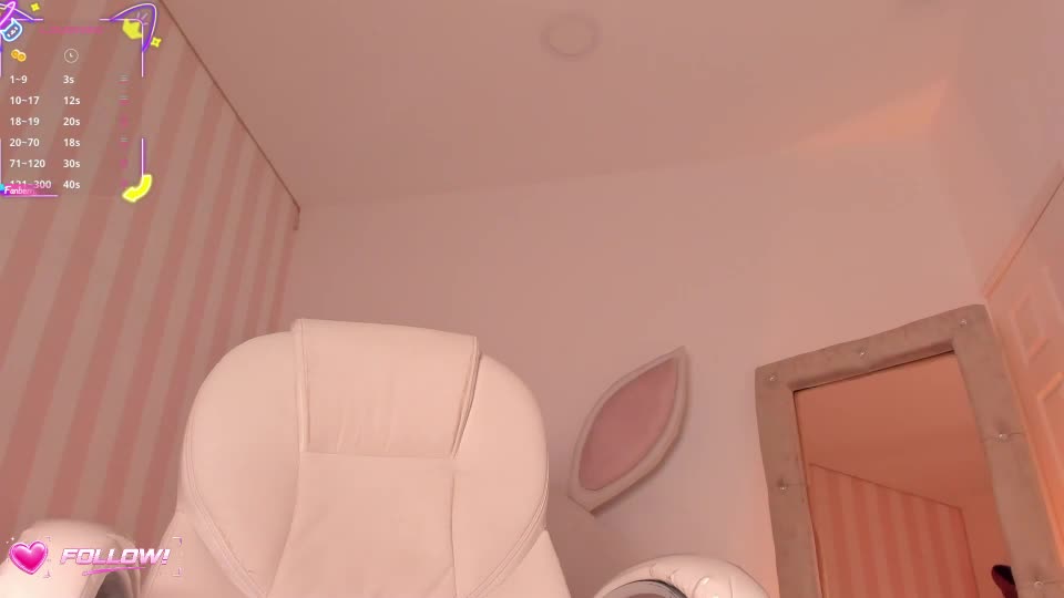cherry_blond_ Webcam Chat August 6, 2026