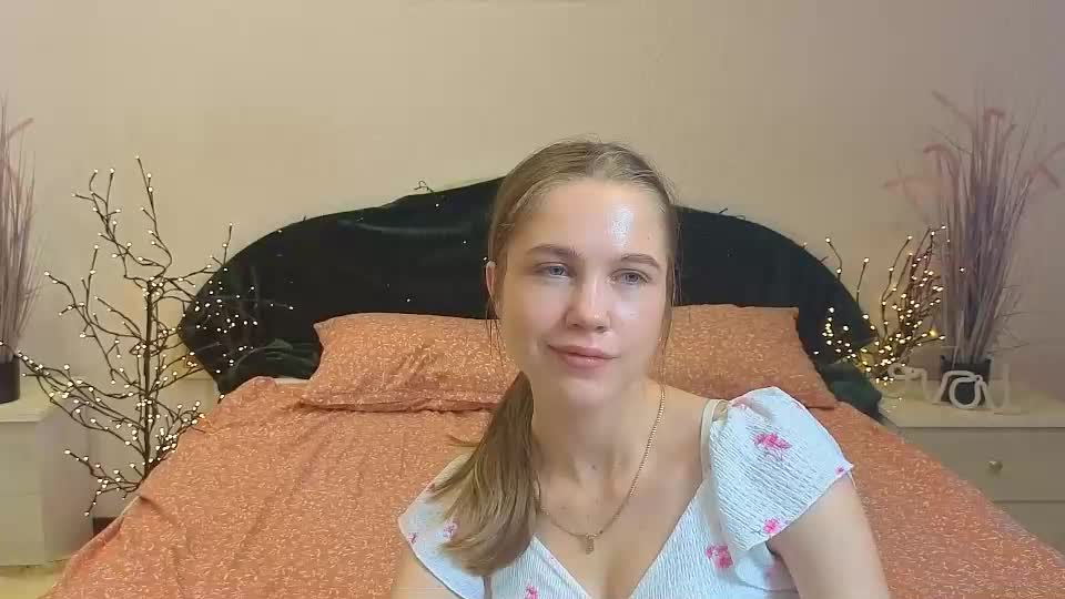 just_l0ve_me Webcam Chat August 6, 2026