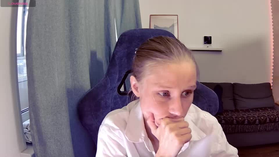 valorant_baby Webcam Chat August 6, 2026