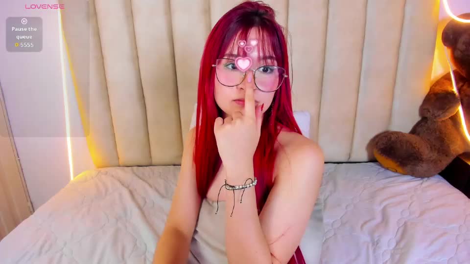 emma_bennet18 Webcam Chat August 7, 2026
