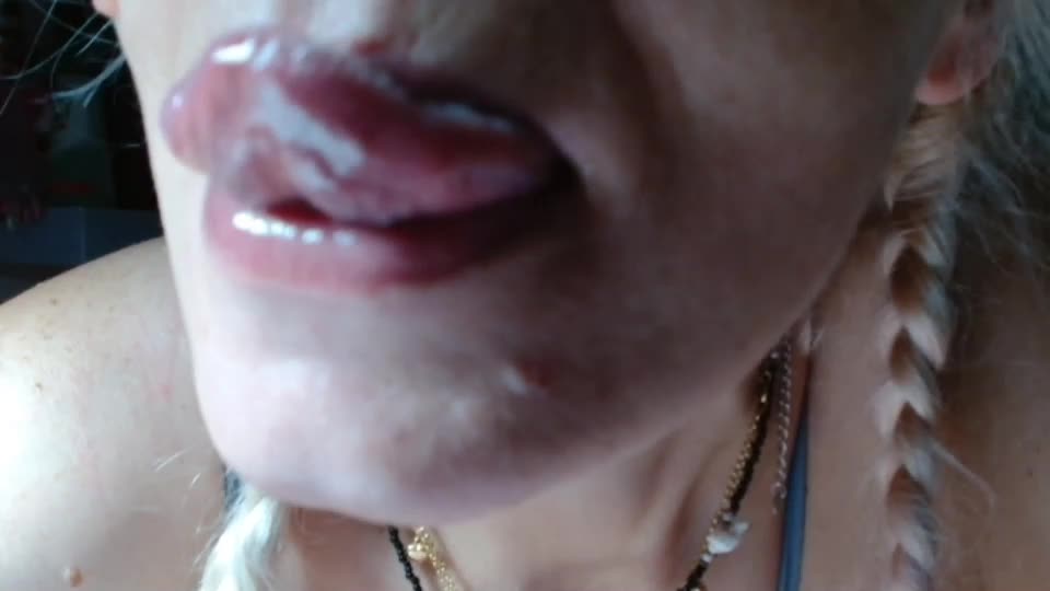 kathleenedwards Webcam Chat August 7, 2026