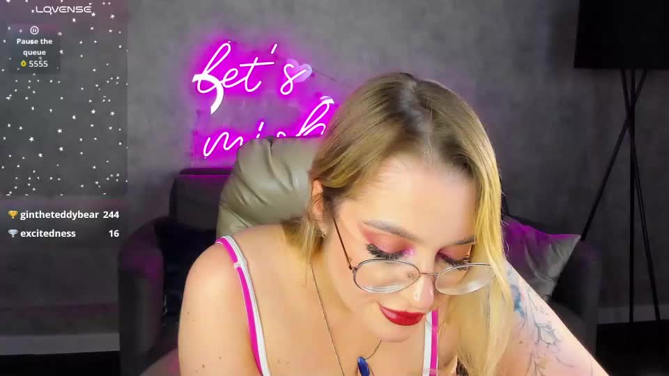 daisy_beckerr Webcam Chat August 7, 2026