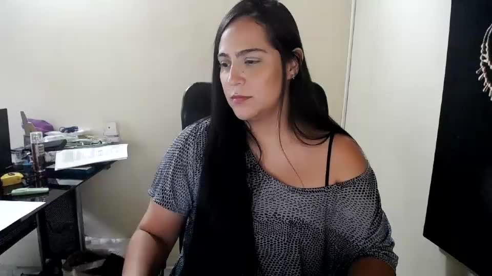 neny445 Webcam Chat August 7, 2026