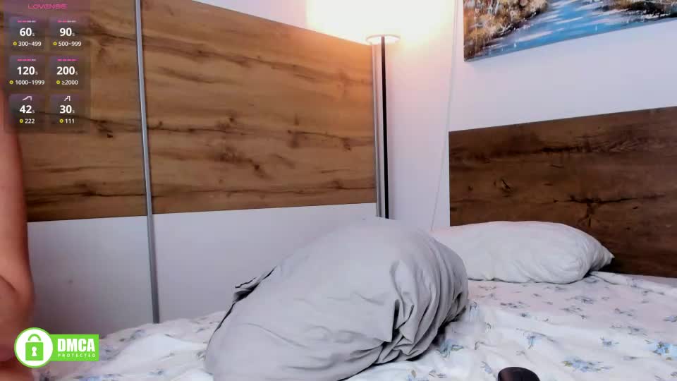 mia_yuko Webcam Chat August 7, 2026