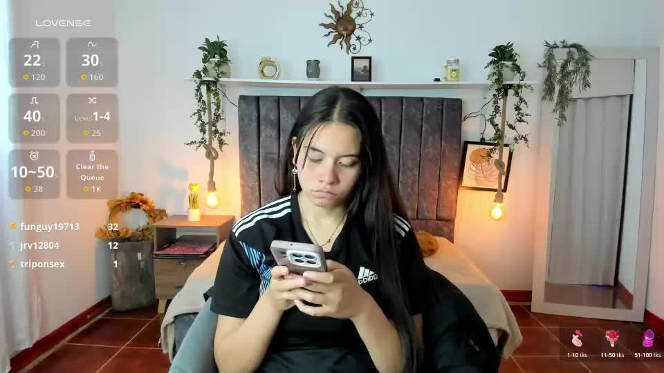 im_tulipan Webcam Chat August 7, 2026