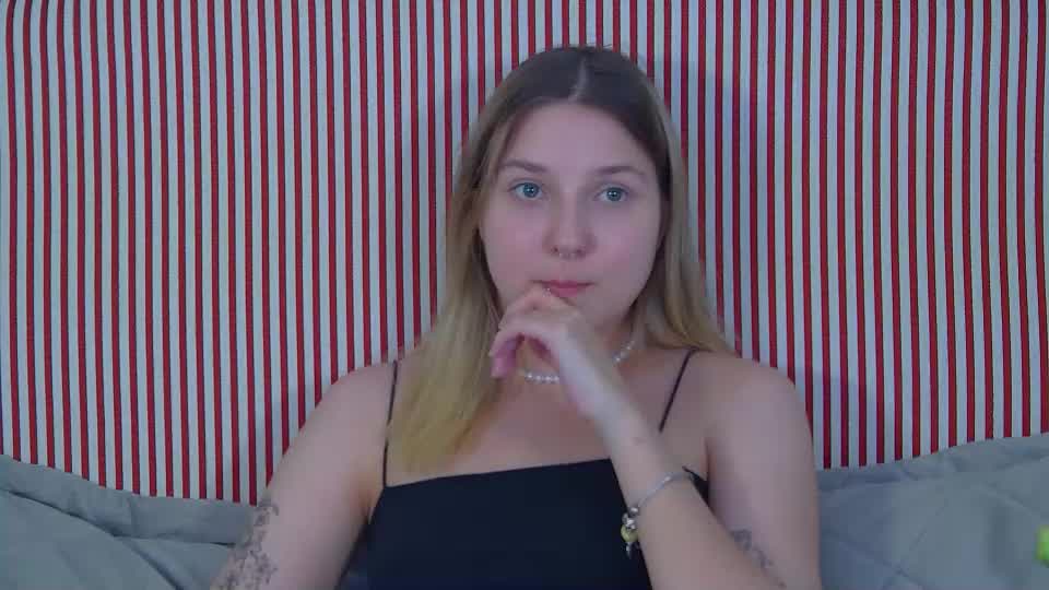 tinaburton Webcam Chat August 7, 2026