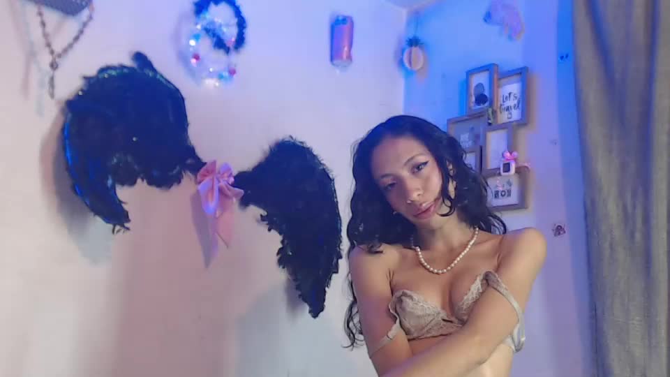 dabria_luxe Webcam Chat August 7, 2026