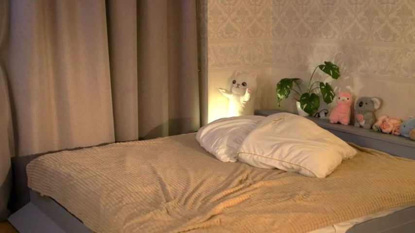 Eva_Golden Webcam Chat August 7, 2026