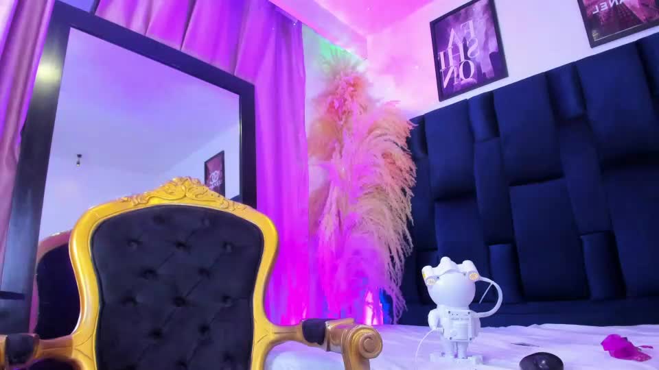 alexa_fox669 Webcam Chat August 7, 2026