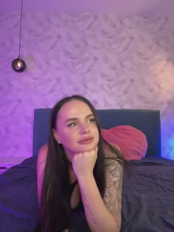 DinaTasty Webcam Chat August 7, 2026