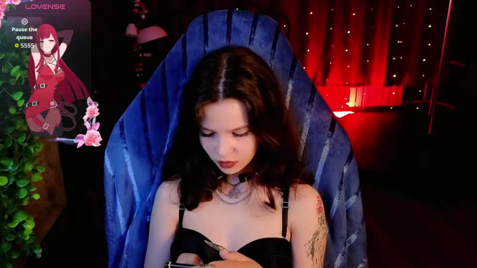 moonberry_yi Webcam Chat August 7, 2026