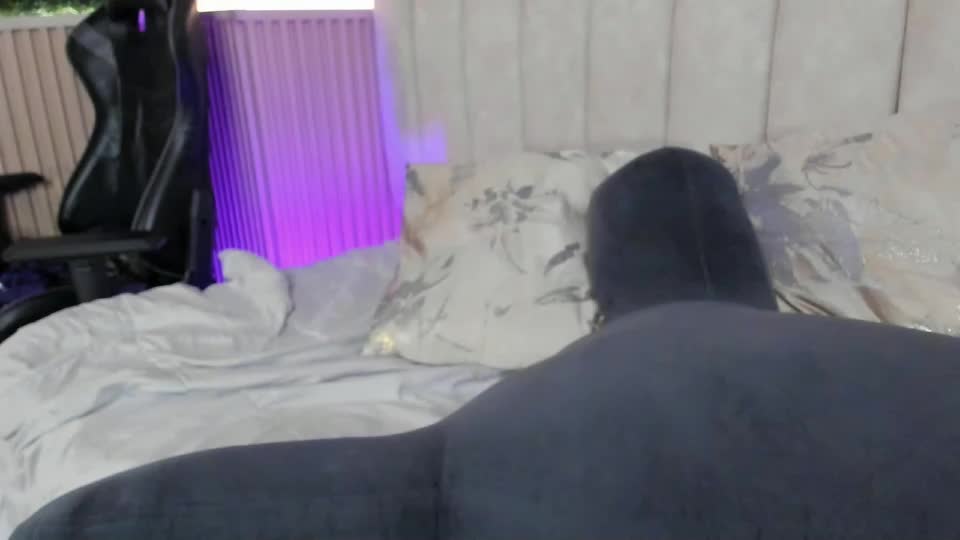 samysharky_ Webcam Chat August 7, 2026