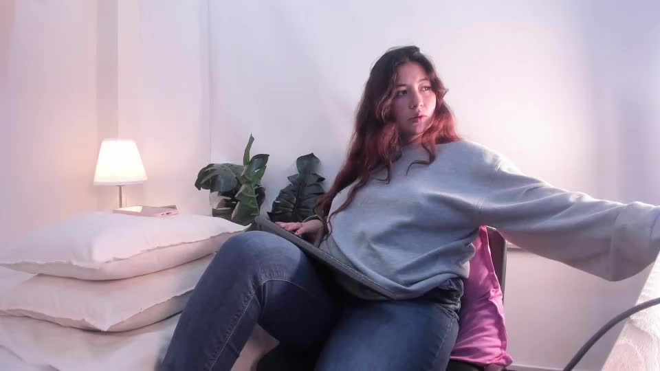 nicolle_evanss_ Webcam Chat August 7, 2026