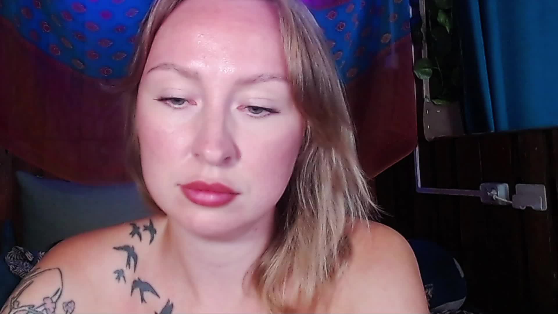 MiMi-Deep Webcam Chat August 7, 2026