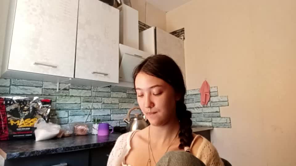 elouisevallian Webcam Chat August 7, 2026