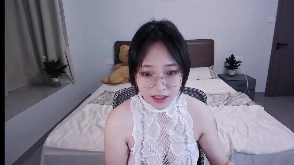 bhchenxiaoqing Webcam Chat August 8, 2026