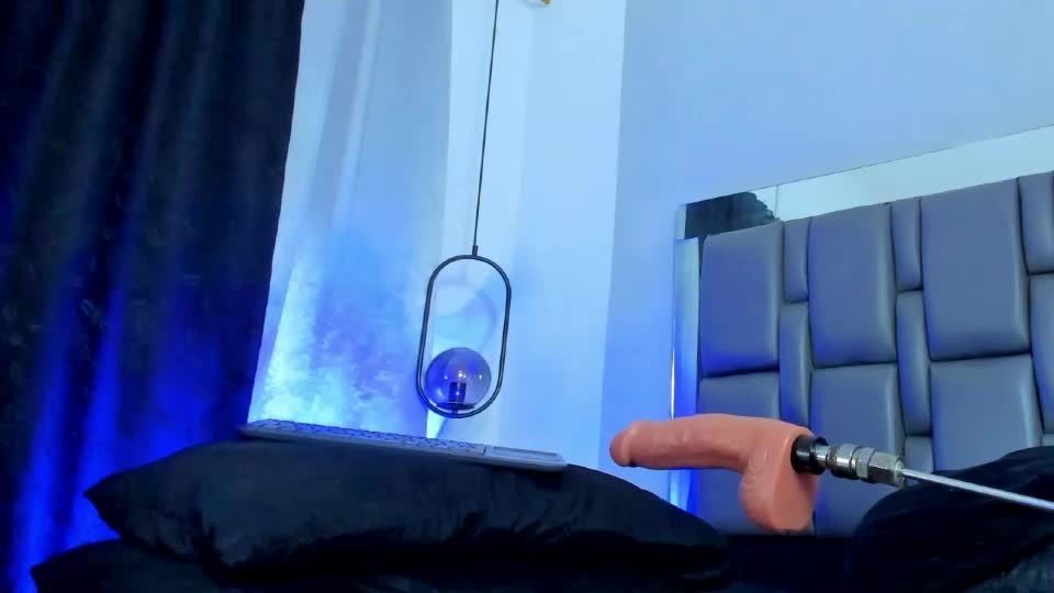 emily_gil1 Webcam Chat August 7, 2026