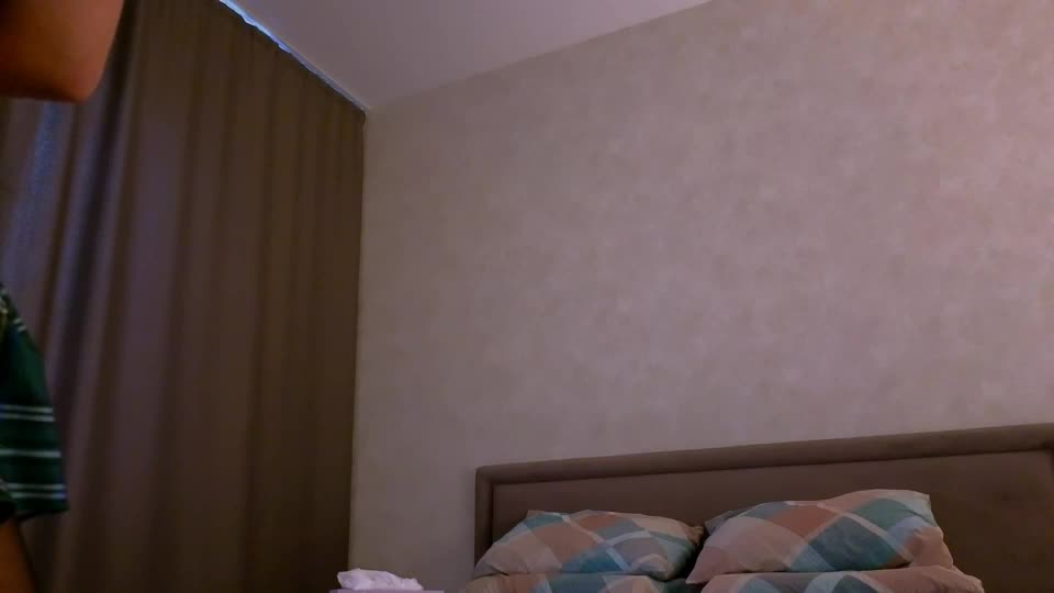 mymadelein Webcam Chat August 8, 2026