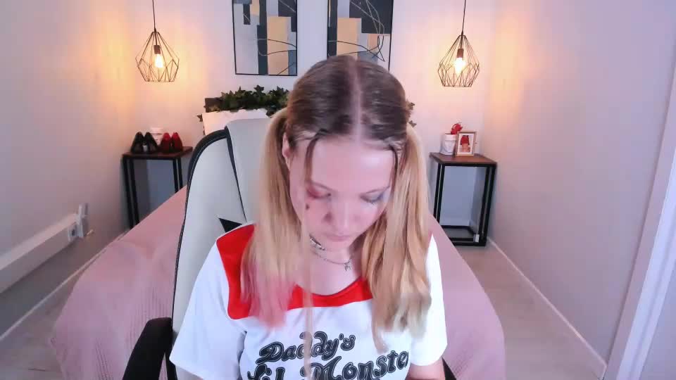 anita_marcelle Webcam Chat August 8, 2026