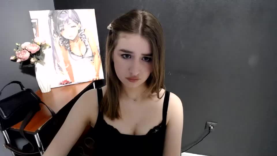 moon_sirennn Webcam Chat August 8, 2026