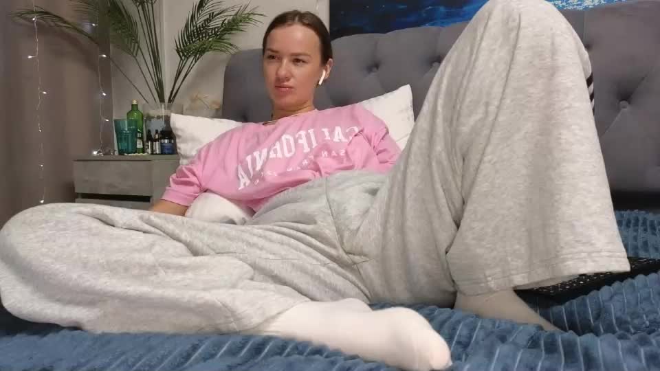 ange1ok Webcam Chat August 8, 2026