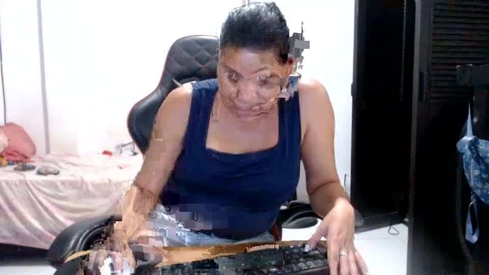 ariannaloovel Webcam Chat August 8, 2026