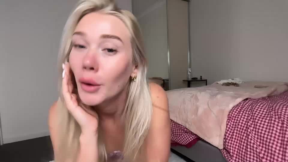 lillyyfaithh Webcam Chat August 8, 2026