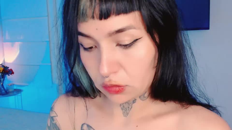 ulala_martina Webcam Chat August 8, 2026