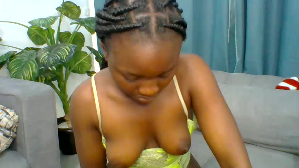 sweet_jenica Webcam Chat August 8, 2026