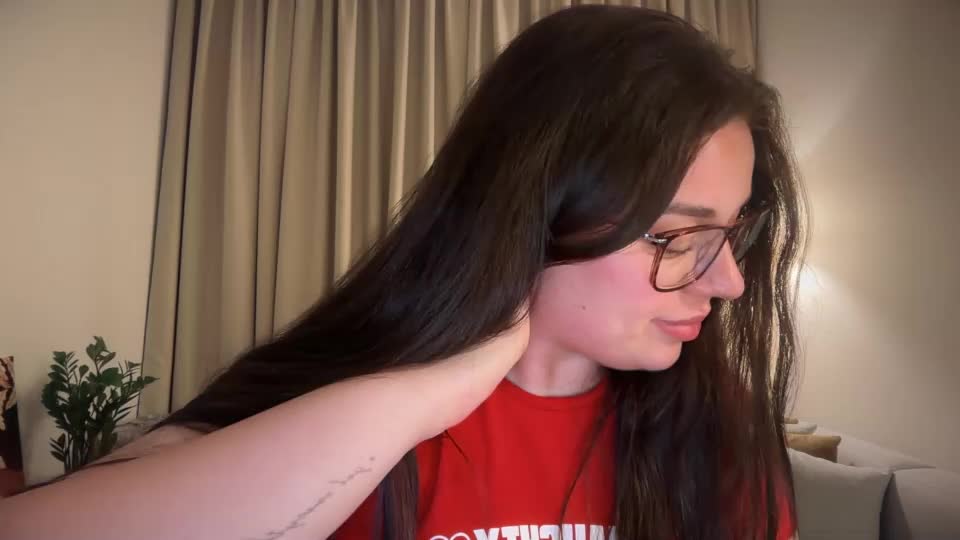 tutti_frutti_ Webcam Chat August 8, 2026