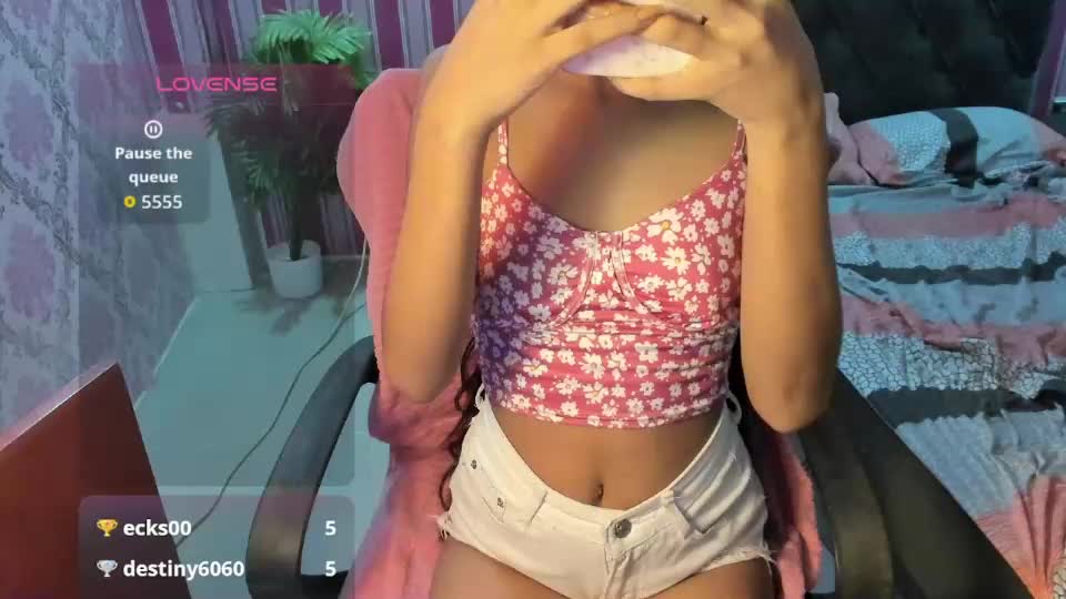 xxkayjeanxx Webcam Chat August 8, 2026