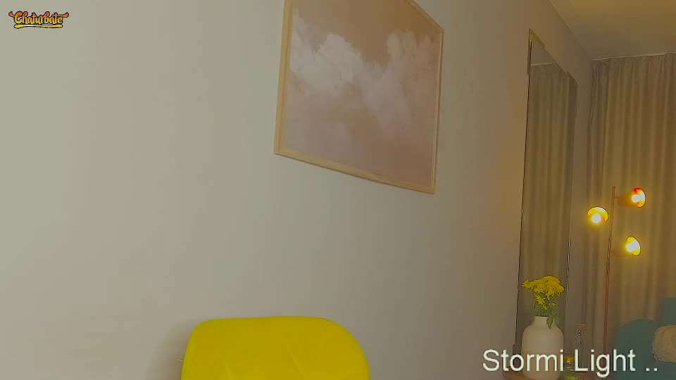stormi_light Webcam Chat August 8, 2026